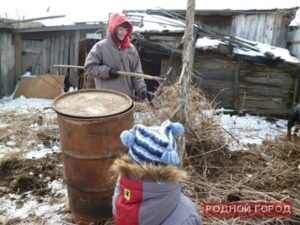 Семье погорельцев из Волгограда нужна помощь