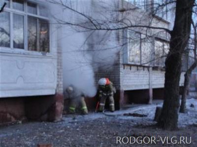 На севере Волгограда эвакуировано 80 человек из-за пожара в пятиэтажке