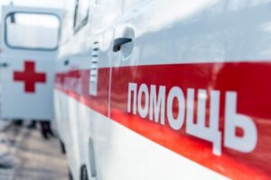 Под Волгоградом ВАЗ опрокинулся в кювет: пострадал 2-летний малыш