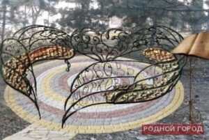 Олег Кириченко призывает не допустить в центре города «оккультной» скульптуры