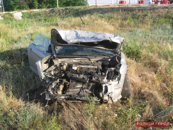 Крупное ДТП в Волгоградской области: 3 погибли и 3 ранены