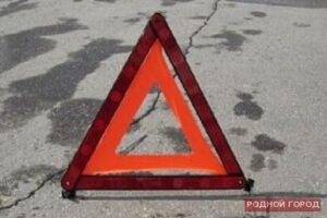 Автопокрышка стала причиной аварии в Волгоградской области