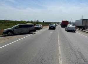 В массовом ДТП под Волгоградом пострадали пять человек