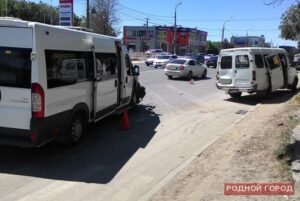 Два пассажира пострадали в ДТП двух автобусов в Волгограде