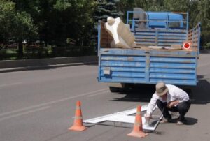 В центре Волгограда спецполосу для общественного транспорта обозначили дорожными знаками