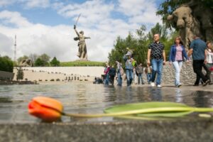 Рабочая неделя для волгоградцев начнется с дождей, гроз и +33°С