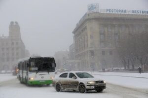 Андрей Бочаров: Все аварийные службы привести в полную готовность