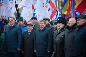 Митинг-концерт «Крымская весна! Мы вместе» собрал тысячи волгоградцев