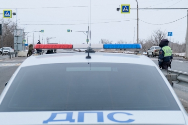 Волгоградца арестовали за слишком темную тонировку автомобильных стекол