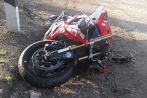 В Дубовке водитель на мотоцикле Yamaha насмерть сбил пешехода