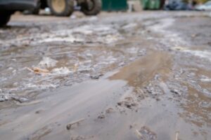 Технологический сбой произошел на трубопроводе в центре Волгограда