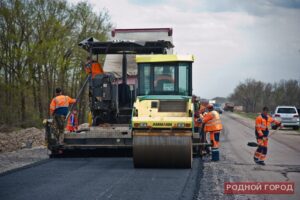 В Волгоградской области ремонтируют трассу М-6 «Каспий»