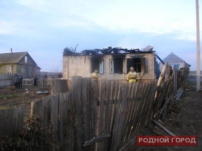 При пожаре под Волгоградом погибла целая семья