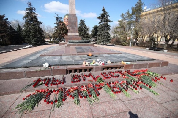 В Волгограде состоялся митинг в память о жертвах теракта в Подмосковье