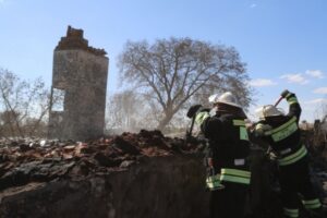 В Волгоградской области дотла сгорел частный дом