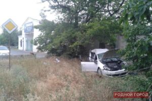 Два рабочих завода погибли при опрокидывании авто в Волгограде