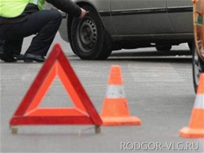 Под Волгоградом два инспектора ДПС пострадали в ДТП