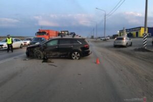 Мужчина стал жертвой в массовой аварии на 3-й Продольной в Волгограде