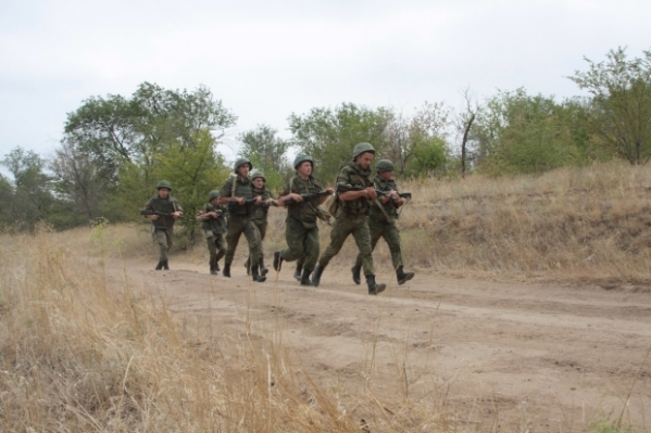 Три десятка женщин Волгоградской области поступили на службу в ЮВО