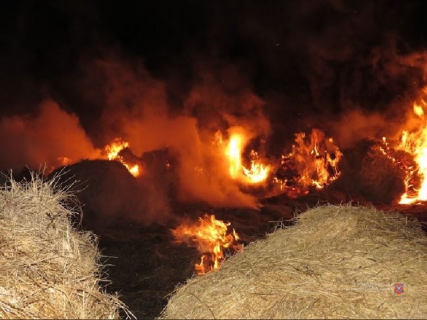 Волгоградка из ревности сожгла 18 тонн сена