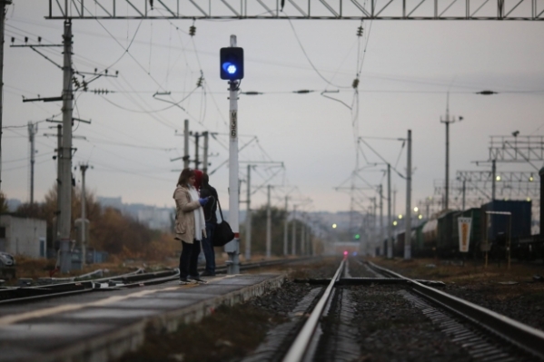 В Волгограде 17-летнего юношу сбила электричка на Мамаевом кургане