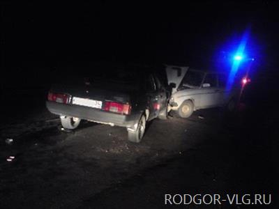 Под Волгоградом автомобиль сбил ребенка во дворе