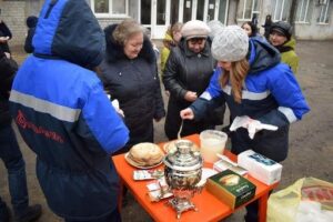 На заводе «Красный Октябрь» в Волгограде отметили Масленицу