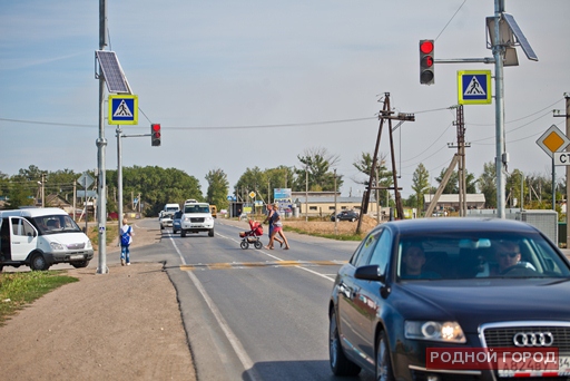 Правительство Волгоградской области выделило средства на установку светофоров на солнечных батареях