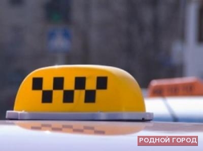 Таксисты Волгограда отмечают профессиональный праздник