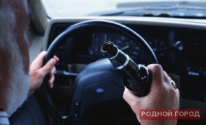 В Камышине лихач пытался скрыться от полиции на угнанном авто