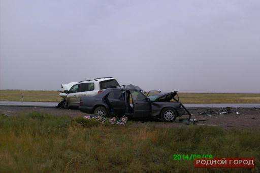 Два человека погибли в лобовом ДТП на трассе «Волгоград – Сальск»