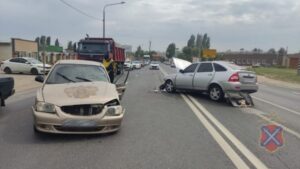 Трое пострадавших доставлены в больницу в результате в ДТП в Волгограде