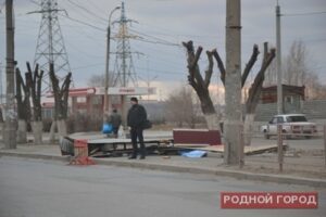 Ураган снес остановку на Спартановке