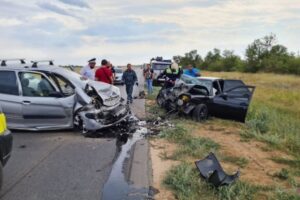 В Волгограде из-за водителя «Приоры» в ДТП погиб один человек