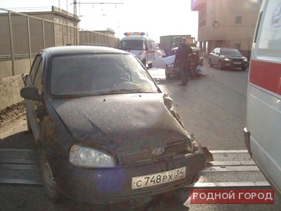 На плотине ГЭС в Волжском произошла крупная авария