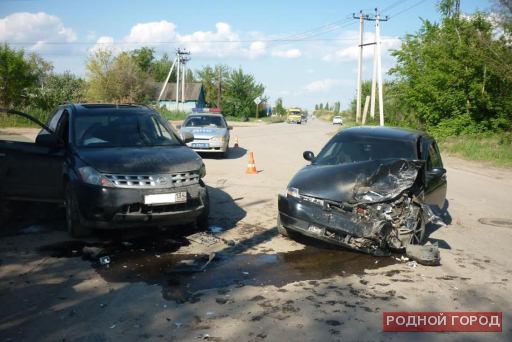 В Волгограде в ДТП пострадала женщина и её 6-летний ребёнок