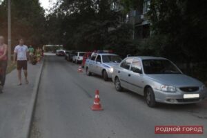 Житель Ставрополья в Волгограде сбил 2-летнюю девочку во дворе