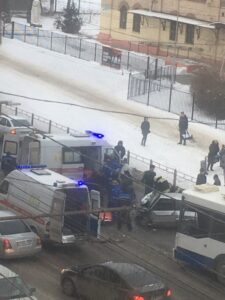 Две скорые, МЧС, пожарные, ДПС: страшная авария в Волгограде