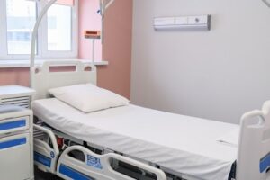 В Волгограде развернули 63 дополнительные ковид-койки для детей