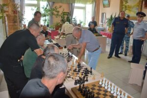 Волгоградские осужденные сыграли в шахматы с профессионалами
