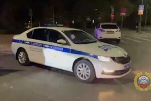 В центре Волгограда массово проверили водителей на дорогах