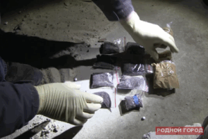 Житель Нижнего Новгорода ежедневно в Волгограде сбывал тысячу наркодоз