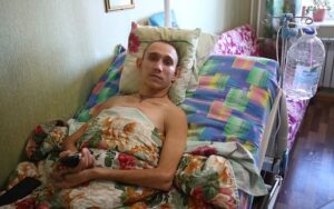 Волгоградец 10 лет прикован к постели