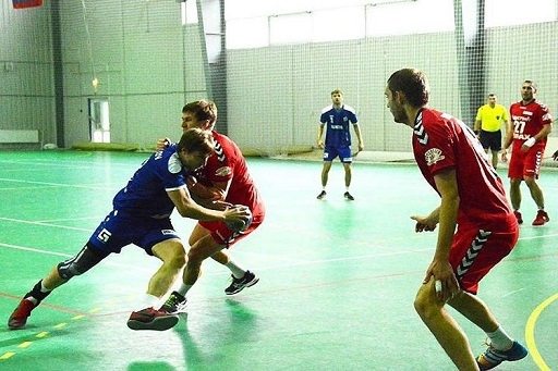 Волгоградский «Каустик» проиграл дома астраханскому «Динамо»