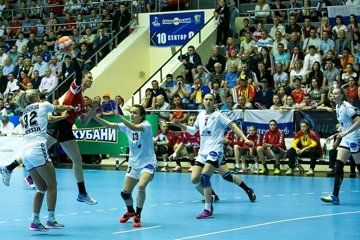 Женская сборная России по гандболу разгромила команду Турции