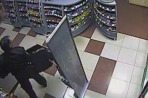 Под Волгоградом 63-летний охранник отбил разбойное нападение на АЗС