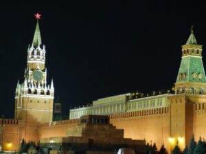 Россияне могут повлиять на судьбу «дома» Ленина