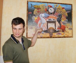 Парень с I группой инвалидности собирает пазлы «со скоростью света»