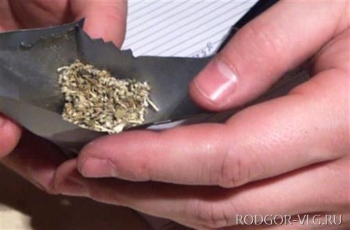 В Волгограде у продавцов спайса изъяли 70 тысяч доз наркотика