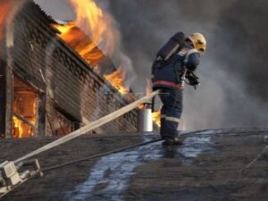 Придорожная баня выгорела ночью на трассе «Сызрань – Саратов – Волгоград»